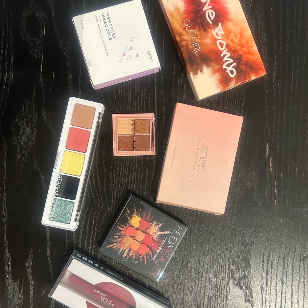 Makeup Haul - Huda Beauty, Wander Beauty, Glogirl, Ofra, Natasha Denona